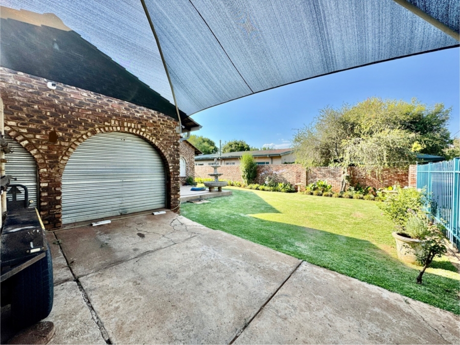 3 Bedroom Property for Sale in Die Bult North West